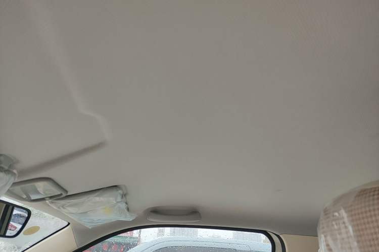 Used Wuling Hongguang MINIEV 2024 3rd Generation 215km Youth Edition Headliner