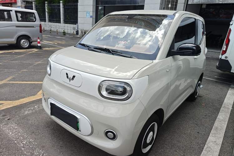 Used Wuling Hongguang MINIEV 2024 3rd Generation 215km Youth Edition Guazi used car, China used car export, Used car for sale, Used cars, Cheapest cars for sale