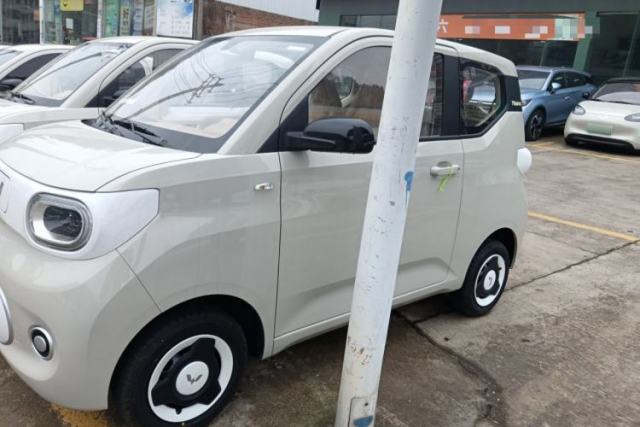 Used Wuling Hongguang MINIEV 2024 3rd Generation 215km Youth Edition