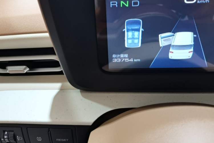 Used Wuling Hongguang MINIEV 2024 3rd Generation 215km Advanced Version Instrument Cluster