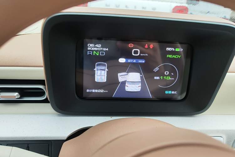 Used Wuling Hongguang MINIEV 2024 3rd Generation 215km Youth Edition Instrument Cluster