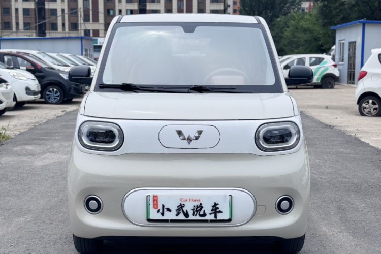 Used Wuling Hongguang MINIEV 2024 3rd Generation 215km Youth Edition Interior 1