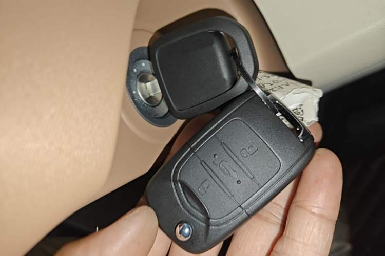 Used Wuling Hongguang MINIEV 2024 3rd Generation 215km Youth Edition Interior 1