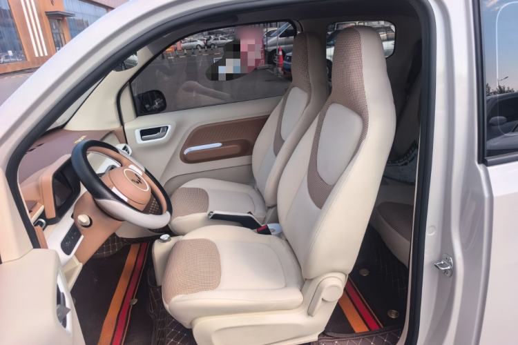 Used Wuling Hongguang MINIEV 2024 3rd Generation 215km Youth Edition Interior 1