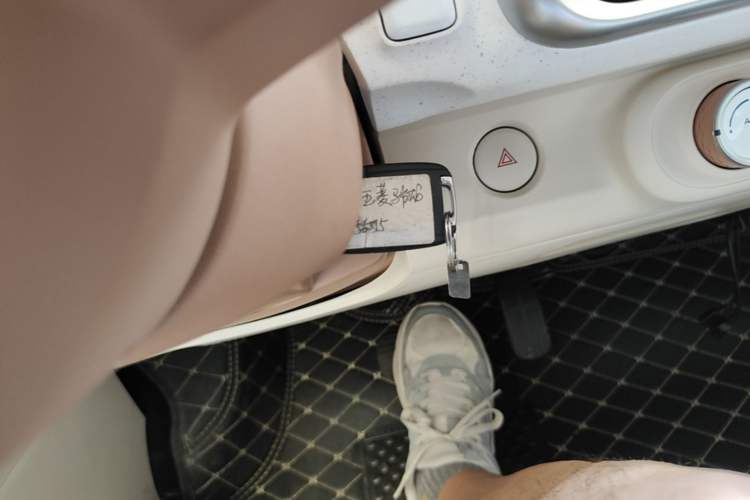 Used Wuling Hongguang MINIEV 2024 3rd Generation 215km Youth Edition Interior 1