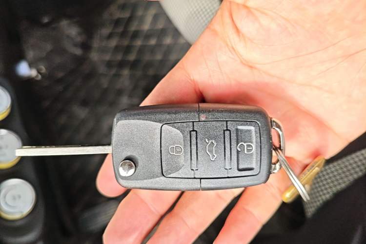 Used Wuling Hongguang MINIEV 2024 3rd Generation 215km Youth Edition Interior 1