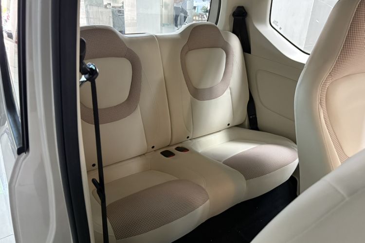 Used Wuling Hongguang MINIEV 2024 3rd Generation 215km Youth Edition Interior 10
