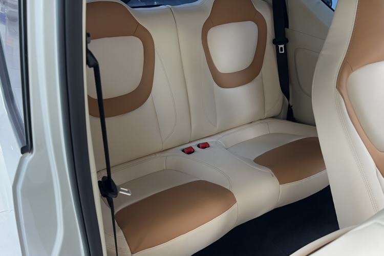 Used Wuling Hongguang MINIEV 2024 3rd Generation 215km Advanced Version Interior 2