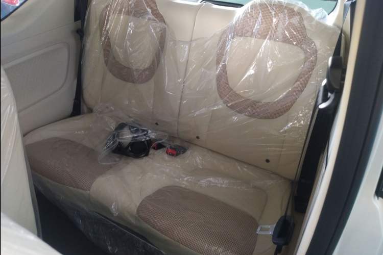 Used Wuling Hongguang MINIEV 2024 3rd Generation 215km Youth Edition Interior 3