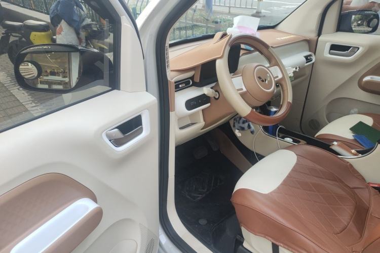 Used Wuling Hongguang MINIEV 2024 3rd Generation 215km Youth Edition Interior 3