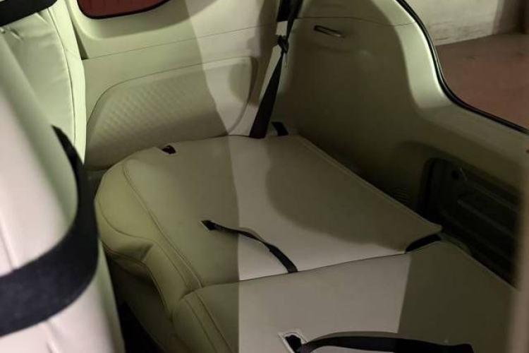 Used Wuling Hongguang MINIEV 2024 3rd Generation 215km Youth Edition Interior 3