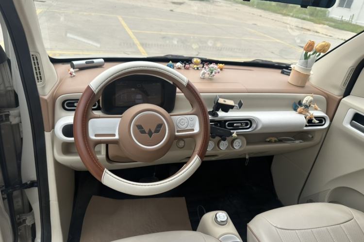 Used Wuling Hongguang MINIEV 2024 3rd Generation 215km Youth Edition Interior 4