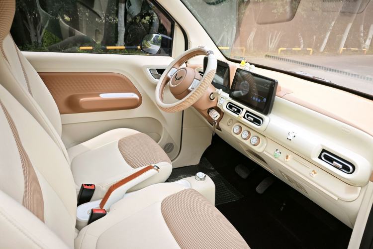Used Wuling Hongguang MINIEV 2024 3rd Generation 215km Youth Edition Interior 4