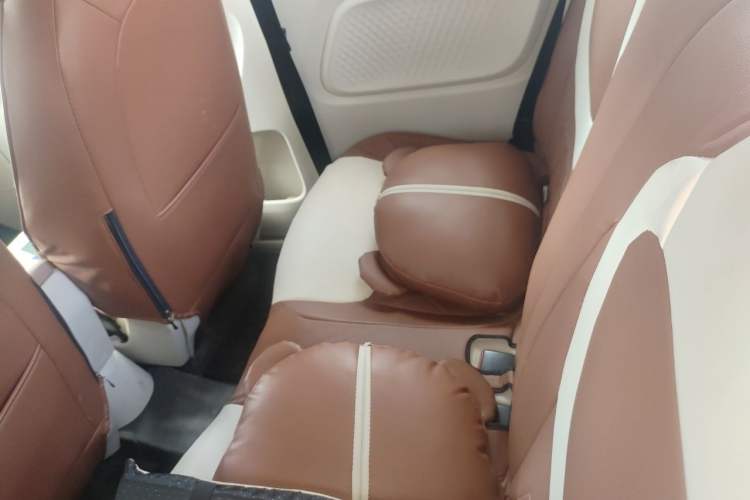 Used Wuling Hongguang MINIEV 2024 3rd Generation 215km Youth Edition Interior 4