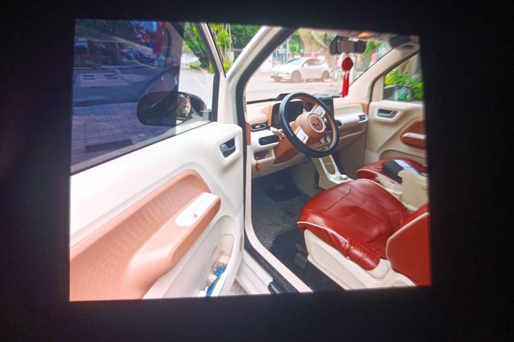 Used Wuling Hongguang MINIEV 2024 3rd Generation 215km Advanced Version Interior 4