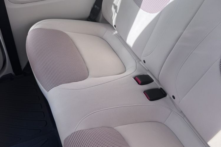 Used Wuling Hongguang MINIEV 2024 3rd Generation 215km Youth Edition Interior 5