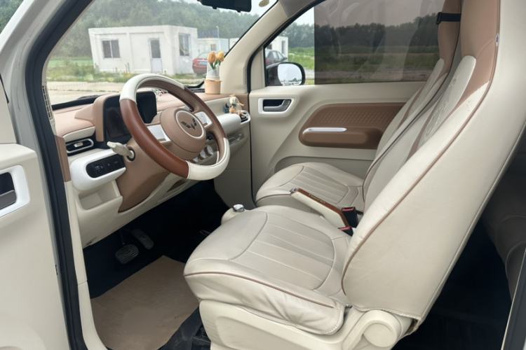 Used Wuling Hongguang MINIEV 2024 3rd Generation 215km Youth Edition Interior 5