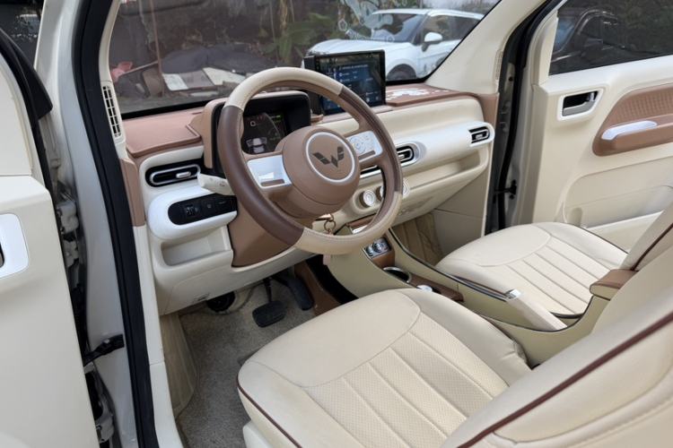 Used Wuling Hongguang MINIEV 2024 3rd Generation 215km Youth Edition Interior 5