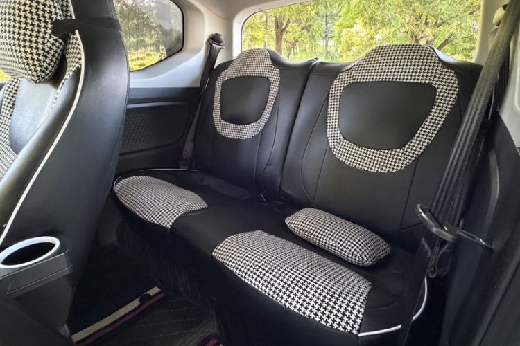 Used Wuling Hongguang MINIEV 2024 3rd Generation 215km Youth Edition Interior 5