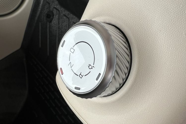 Used Wuling Hongguang MINIEV 2024 3rd Generation 215km Advanced Version Interior 6