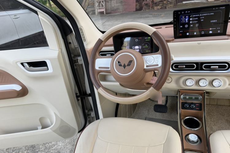 Used Wuling Hongguang MINIEV 2024 3rd Generation 215km Youth Edition Interior 7