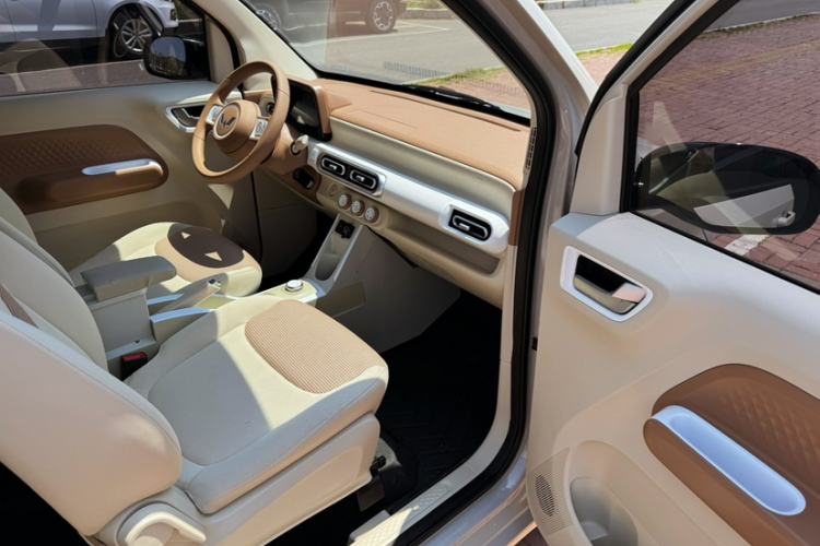 Used Wuling Hongguang MINIEV 2024 3rd Generation 215km Youth Edition Interior 7