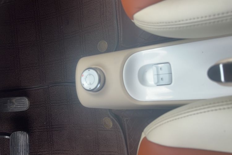Used Wuling Hongguang MINIEV 2024 3rd Generation 215km Youth Edition Interior 7