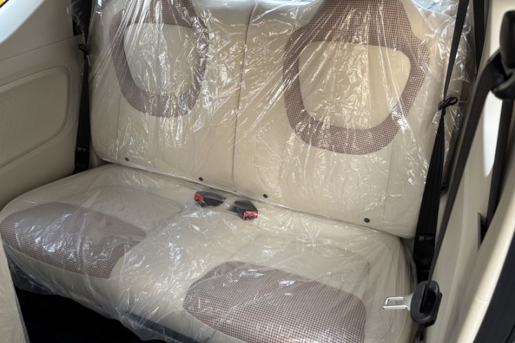 Used Wuling Hongguang MINIEV 2024 3rd Generation 215km Advanced Version Interior 8