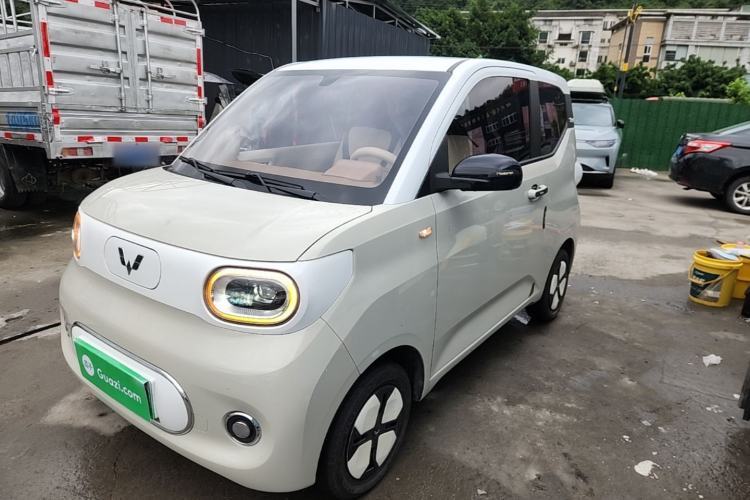 Used Wuling Hongguang MINIEV 2024 Third Generation 120 km Guazi used car, China used car export, Used car for sale, Used cars, Cheapest cars for sale