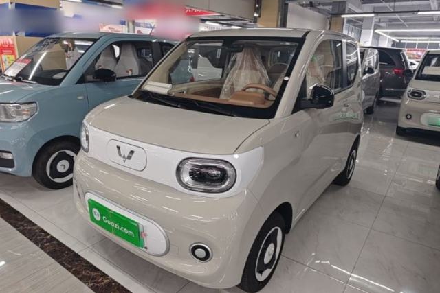 Ojetý Wuling Hongguang MINIEV 2024 3rd Generation 215km Youth Edition
