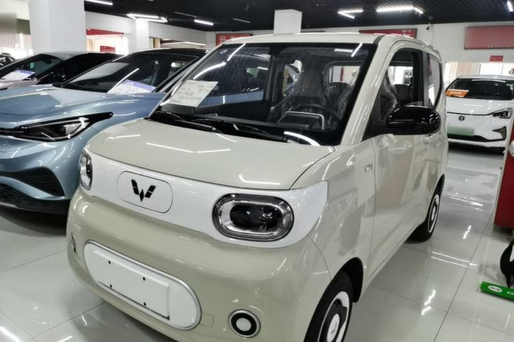 Used Wuling Hongguang MINIEV 2024 3rd Generation 215km Youth Edition Guazi used car, China used car export, Used car for sale, Used  cars, Cheapest cars for sale
