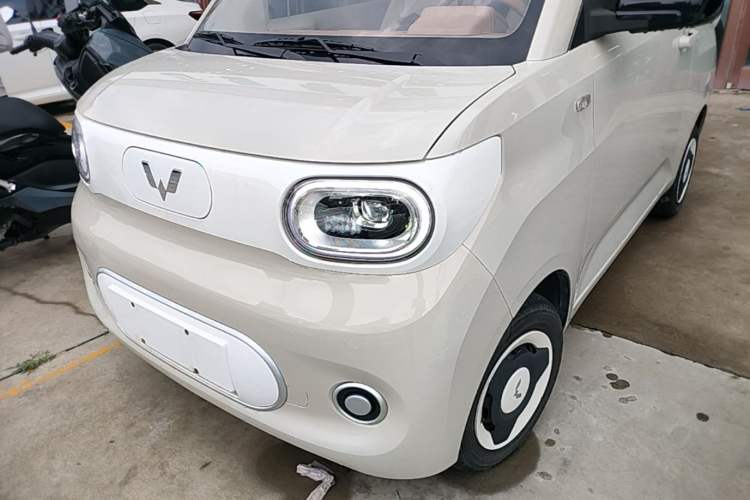 Used Wuling Hongguang MINIEV 2024 3rd Generation 215km Youth Edition Left Front Headlight