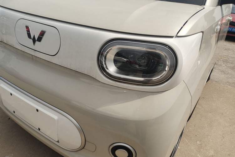 Used Wuling Hongguang MINIEV 2024 3rd Generation 215km Youth Edition Left Front Headlight