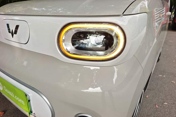 Used Wuling Hongguang MINIEV 2024 3rd Generation 215km Youth Edition Left Front Headlight