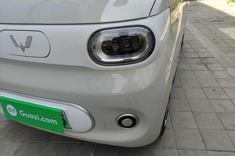 Used Wuling Hongguang MINIEV 2024 3rd Generation 215km Youth Edition Left Front Headlight
