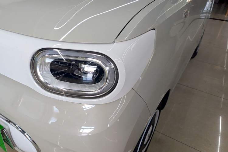 Used Wuling Hongguang MINIEV 2024 3rd Generation 170 km Left Front Headlight