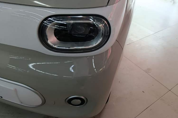Used Wuling Hongguang MINIEV 2024 3rd Generation 215km Youth Edition Left Front Headlight