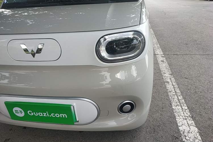 Used Wuling Hongguang MINIEV 2024 3rd Generation 215km Youth Edition Left Front Headlight
