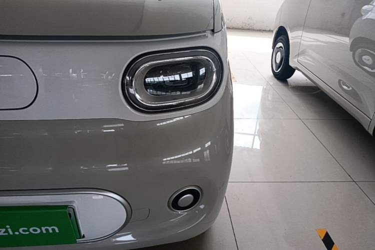 Used Wuling Hongguang MINIEV 2024 3rd Generation 215km Youth Edition Left Front Headlight