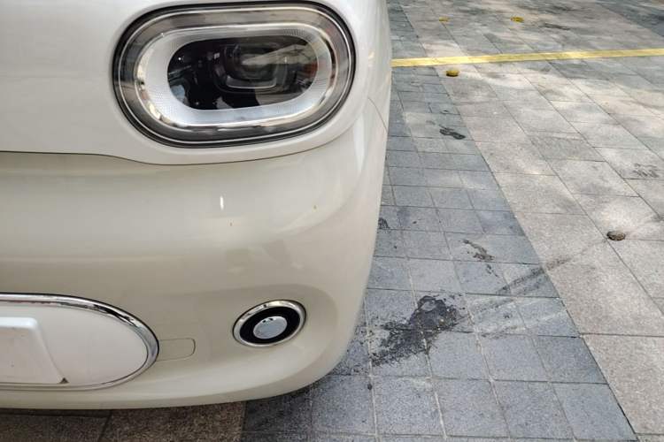 Used Wuling Hongguang MINIEV 2024 3rd Generation 215km Advanced Version Left Front Headlight