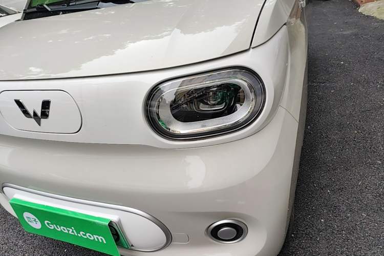 Used Wuling Hongguang MINIEV 2024 3rd Generation 215km Youth Edition Left Front Headlight
