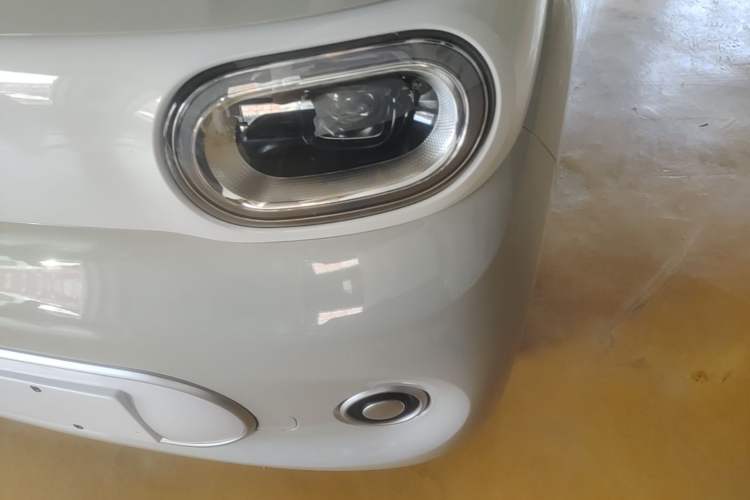 Used Wuling Hongguang MINIEV 2024 3rd Generation 215km Youth Edition Left Front Headlight