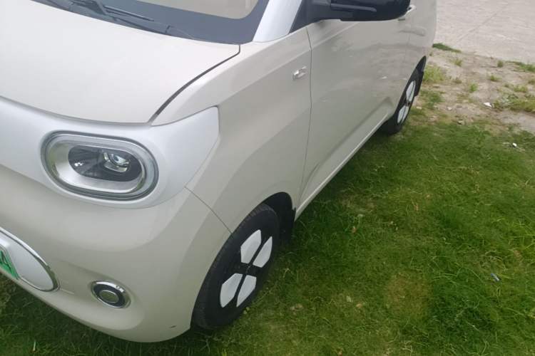 Used Wuling Hongguang MINIEV 2024 3rd Generation 215km Advanced Version Left Front Headlight