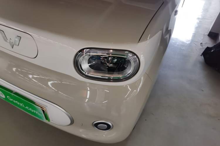 Used Wuling Hongguang MINIEV 2024 3rd Generation 215km Youth Edition Left Front Headlight