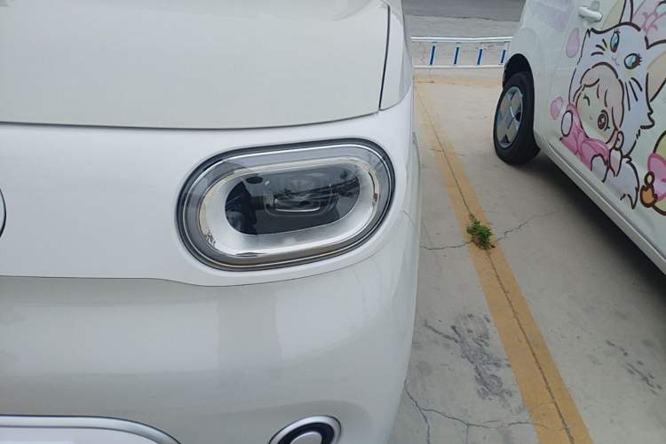 Used Wuling Hongguang MINIEV 2024 3rd Generation 215km Youth Edition Left Front Headlight