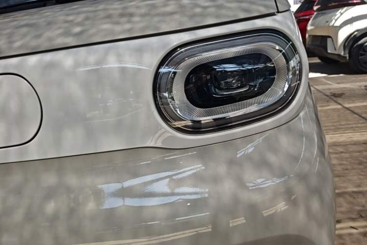Used Wuling Hongguang MINIEV 2024 3rd Generation 170 km Left Front Headlight