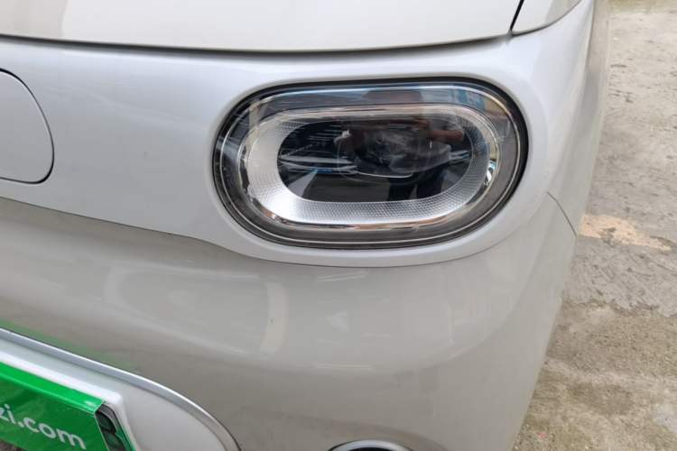 Used Wuling Hongguang MINIEV 2024 3rd Generation 215km Youth Edition Left Front Headlight