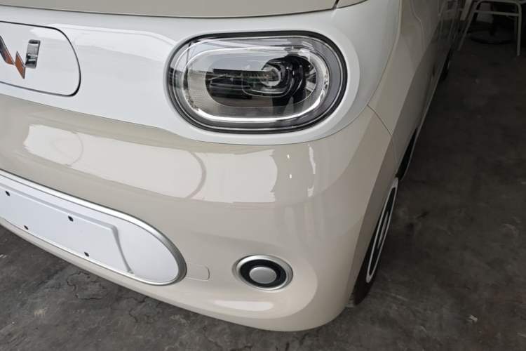 Used Wuling Hongguang MINIEV 2024 3rd Generation 215km Youth Edition Left Front Headlight