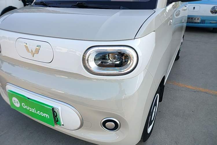 Used Wuling Hongguang MINIEV 2024 3rd Generation 215km Youth Edition Left Front Headlight