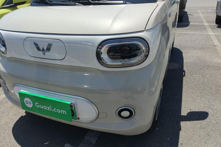 Used Wuling Hongguang MINIEV 2024 3rd Generation 215km Youth Edition Left Front Headlight